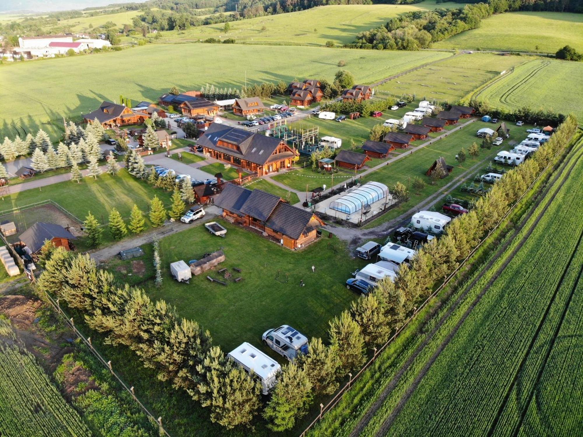 Ubytovanie Koliba Pacho - Zrub Zuzka Prievidza Exterior foto